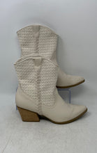 Load image into Gallery viewer, Dolce Vita Womens Karyn Beige Pointed Toe Pull-On Cowgirl Western Boots Size 10
