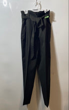 Load image into Gallery viewer, H&amp;M Womens Green Pleated Belted Pockets High Waist Paperbag Pants Size 4

