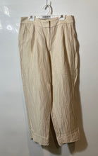Load image into Gallery viewer, Massimo Dutti Womens Beige Pleated Front Slash Pocket Cropped Pants Size 6

