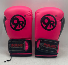 Load image into Gallery viewer, 9ROUND 30 Min Kickbox Fitness Womens Pink Hook &amp; Loop Fastener Boxing Gloves
