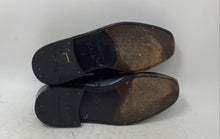 Load image into Gallery viewer, Clarks Mens Black Leather Round Toe Slip-On Loafer Shoes Size UK 7
