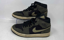 Load image into Gallery viewer, Nike Womens Air Jordan 1 Mid Green And Black Lace-Up Sneaker Shoes Size 9
