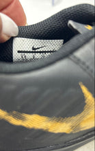 Load image into Gallery viewer, Nike Mens Tiempo Legend 7 Pro IC Black Gold Lace-Up Soccer Shoes Size 6.5
