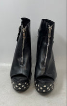 Load image into Gallery viewer, She&amp;In Womens Black Leather Front Zip Block Heel Ankle Booties Size EUR 36
