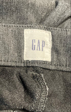 Load image into Gallery viewer, Gap Womens Gray Flat Front Pockets Signature Skinny Leg Ankle Pants Size 8
