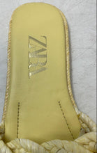 Load image into Gallery viewer, Zara Womens Yellow Raffia Slip-On Open Toe Braided Flat Slide Sandals Size 36
