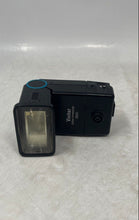 Load image into Gallery viewer, Vivitar Zoom Thyristor 3500 Black Hot Shoe Mount Camera Flash Attachment
