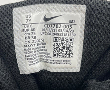 Load image into Gallery viewer, Authentic Nike Boys Court Borough Mid 2 Pink Black White Sneaker Shoes Size 7Y
