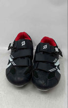 Load image into Gallery viewer, Peloton Unisex Black Red Low Top Hook And Loop Cycling Shoes Size EU 39
