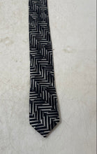 Load image into Gallery viewer, Versa Mens Black And White Printed Adjustable Keeper Loop Pointed Tie
