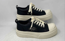 Load image into Gallery viewer, Lightning Speed Mens White Chunky Black Lace-Up Sneakers Shoes Size 8
