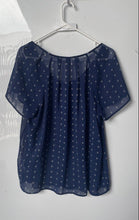 Load image into Gallery viewer, Old Navy Womens Blue White Printed Short Sleeve Tie Neck Blouse Top Size XL
