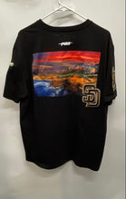 Load image into Gallery viewer, Pro Standard Mens Black San Diego Padres Cityscape Pullover T-Shirt Size XL
