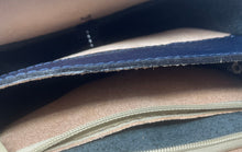 Load image into Gallery viewer, Vera Pelle Womens Blue Leather Adjustable Strap Flap Mini Crossbody Bag
