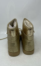 Load image into Gallery viewer, Guess Womens Aylan Gold Round Toe Pull-On Ankle Booties Size 10M
