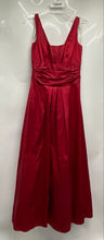Load image into Gallery viewer, David's Bridal Womens Red Sleeveless Bridesmaid Ball Gown Dress Size 6
