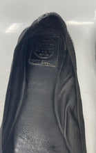 Load image into Gallery viewer, Authentic Tory Burch Womens Caroline Black Leather Slip-On Ballet Flats Size 10M
