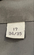 Load image into Gallery viewer, Pierre Cardin Mens Gray Long Sleeve Collared Pockets Dress Shirt Size 17
