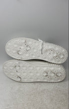Load image into Gallery viewer, True Religion Womens Sarahi White Low Top Lace-Up Sneaker Shoes Size 8.5
