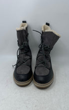 Load image into Gallery viewer, White Mountain Womens Topaz Gray Black Leather Side Zip Snow Boots Size 9.5M
