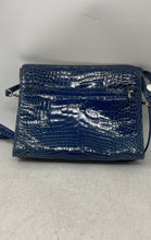 Load image into Gallery viewer, Helene Womens Blue Croc Emobossed Patent Leather Zip Top Crossbody Bag
