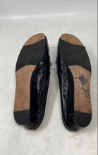 Load image into Gallery viewer, Cole Haan Womens Black Leather Round Toe Bow Slip-On Loafers Shoes Size 8B
