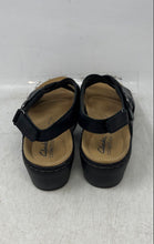 Load image into Gallery viewer, Clarks Womens Merliah Bonita Black Leather Slingback Sandals Size 8.5 M
