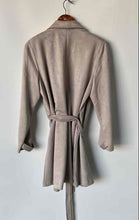 Load image into Gallery viewer, Carole Wren Womens Beige Long Sleeve Collared Tie Waist Trench Coat Size PXL
