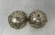 Load image into Gallery viewer, International Silver Co. Silverplated Round Decorative Christmas Ornament
