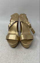 Load image into Gallery viewer, Ecocueros Womens Gold-Tone Leather Block Heel Platform Sandals Size EUR 37

