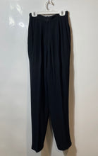 Load image into Gallery viewer, Ann Taylor Womens Black Pleated Front High-Rise Tapered Leg Trousers Pants Sz 2
