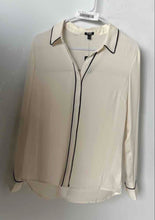Load image into Gallery viewer, Express Womens Beige Collared Long Sleeve Button-Up Shirt Size Medium
