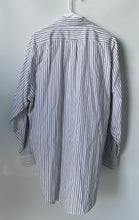 Load image into Gallery viewer, Executive Collection Mens White Striped Long Sleeve Dress Shirt Size 17.5
