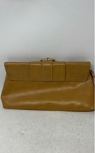 Load image into Gallery viewer, Unbranded Womens Brown Leather Inner Pocket Medium Buckle Clutch Handbag
