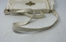 Load image into Gallery viewer, Gianni Bini Womens White Snakeskin Embossed Inner Pockets Shoulder Handbag
