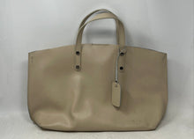 Load image into Gallery viewer, Borse In Pelle Womens Beige Genuine Leather Double Handle Charm Tote Handbag
