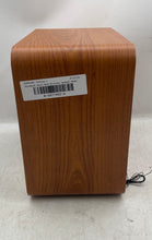 Load image into Gallery viewer, Throwback Model TB-RETS2-WOD Brown Retro Ware Wireless Speaker Untested
