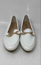 Load image into Gallery viewer, Michael Shannon Womens Silvana Ivory Gold Slip-On Casual Loafer Shoes Size 6.5 M
