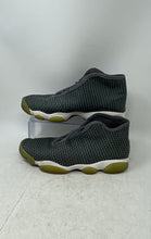 Load image into Gallery viewer, Nike Mens Jordan Horizon 823581-004 Gray Print Lace-Up Sneakers Shoes Size 10.5
