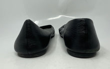 Load image into Gallery viewer, Authentic Tory Burch Womens Black Leather Slip-On Ballet Flats Size 8 Damaged
