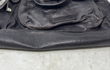 Load image into Gallery viewer, Fossil Womens Black Leather Detachable Strap Pockets Zip Top Lined Shoulder Bag
