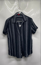Load image into Gallery viewer, Guess Mens Black Striped Print Collared Short Sleeve Button-Up Shirt Size L

