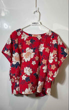 Load image into Gallery viewer, Zara Womens Red Floral Short Sleeve Round Neck Kimono Blouse Top Size S
