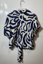 Load image into Gallery viewer, Mango Womens Blue White Printed Short Sleeve Knotted Cropped Blouse Top Size L
