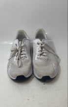 Load image into Gallery viewer, Avia Womens Air Athletic White Low Top Lace-Up Sneaker Shoes Size 9
