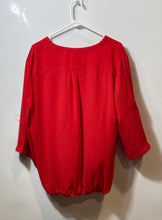 Load image into Gallery viewer, New York &amp; Company Womens Red 3/4 Sleeve V-Neck Pullover Blouse Top Size L

