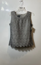 Load image into Gallery viewer, Liz Claiborne Womens Silver Floral Crew Neck Sleeveless Blouse Top Sz 8 With Tag
