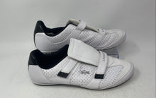 Load image into Gallery viewer, Lacoste Sport Womens Arixia White Low Top Hook &amp; Loop Sneaker Shoes Size 8

