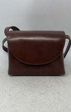 Load image into Gallery viewer, Desmo Womens Brown Leather Inner Pocket Magnetic Flap Crossbody Purse
