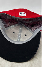 Load image into Gallery viewer, New Era 59Fifty Mens Black Red MLB Boston Red Sox Baseball Cap Size 7 1/4
